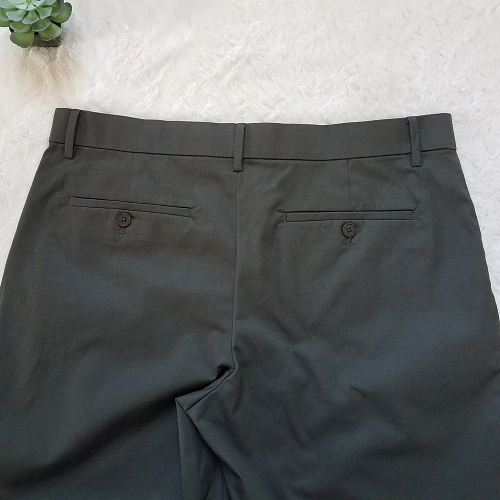 Banana Republic Men's Khaki Shorts